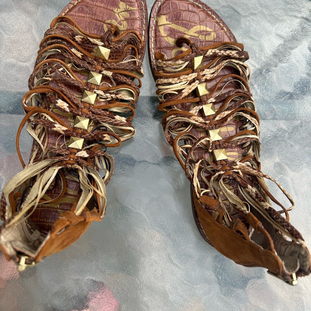 Sam Edelman Tan and Gold Strappy Sandals